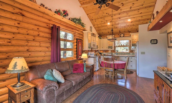 Williams Cabin | Quaint Williams Cabin Near Grand Canyon