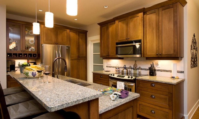 Regional District of Nanaimo Cottage | Qualicum Landing Private Beach Home