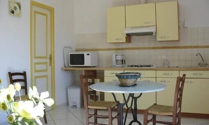 Vic-la-Gardiole Cottage | Quality cottages between sea and mountain, warm welcoming