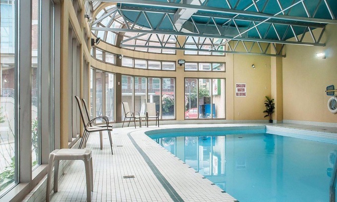 Fallsview Hotel | Quality Hotel Fallsview Cascade