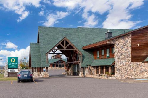 Ashland Hotel | Quality Inn Ashland - Lake Superior