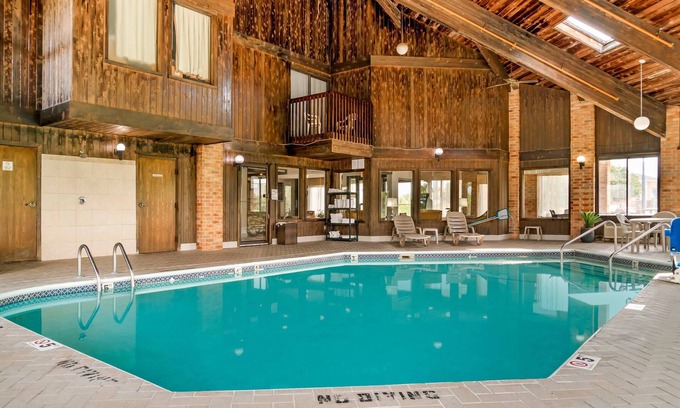 Grand Rapids Hotel | Quality Inn Grand Rapids South-Byron Center