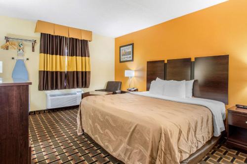 Grand Rapids Hotel | Quality Inn Grand Rapids Near Downtown