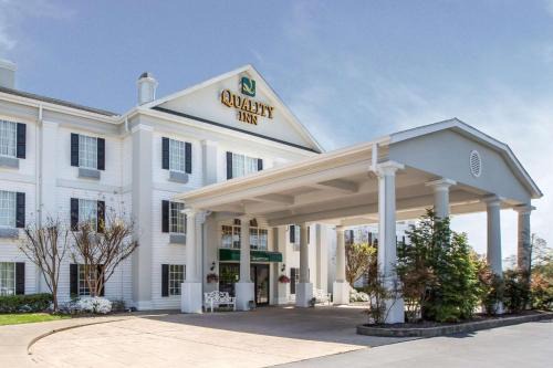 Greeneville Hotel | Quality Inn Greeneville