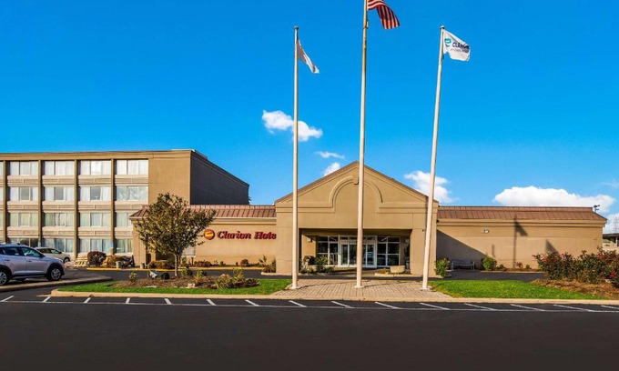 Joliet Hotel | Quality Inn Joliet