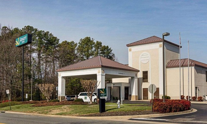 Sandston Hotel | Quality Inn Richmond Airport