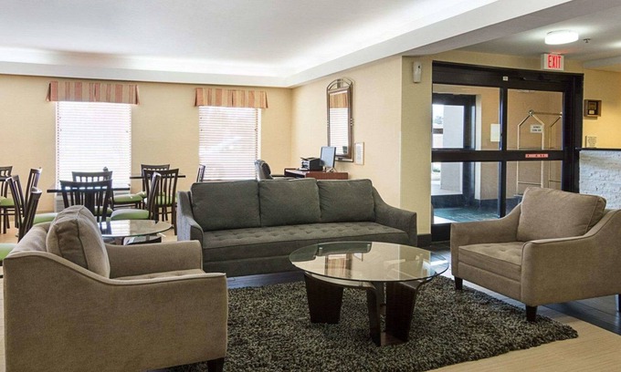 Sandston Hotel | Quality Inn Richmond Airport