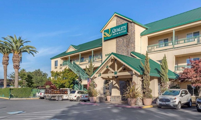 Livermore Hotel | Quality Inn & Suites