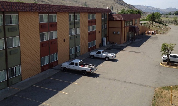 Okanogan Hotel | Quality Inn & Suites Okanogan - Omak