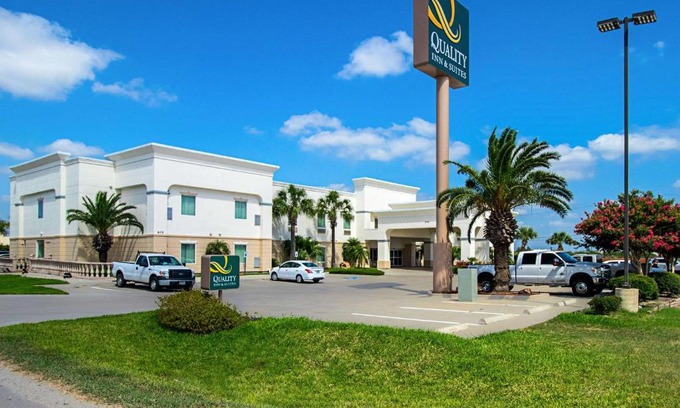 Robstown Hotel | Quality Inn & Suites