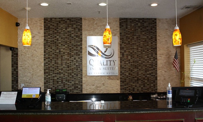 Wichita Falls Hotel | Quality Inn & Suites Wichita Falls I-44