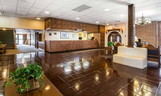 Taos Hotel | Quality Inn Taos