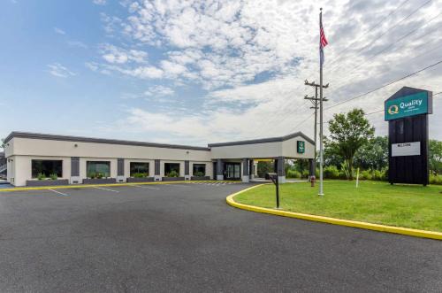 Verona Hotel | Quality Inn Verona - Staunton North