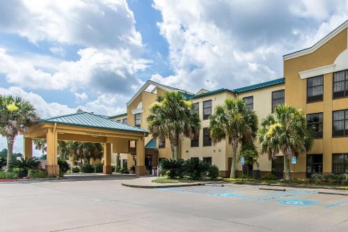 New Iberia Hotel | Quality Suites New Iberia