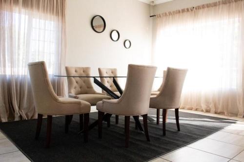 Grahamstown Bed & Breakfast | Quality Unity