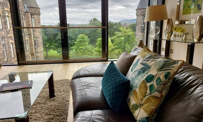 Laurieston Apartment | Quartermile Luxury Apartment - prime location, amazing views & safe parking