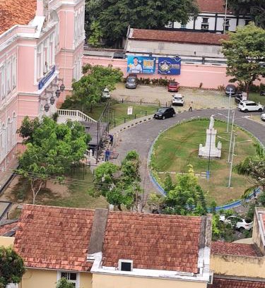 Nazare Apartment | Quarto de casal Ideal para a COP em Apartamento compartilhado