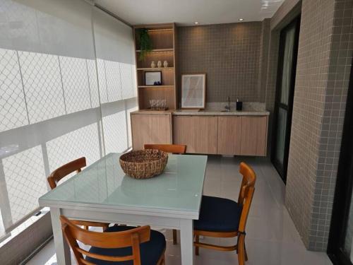 Ondina Apartment | Quarto e sala em Ondina, Salvador, Bahia, decorado