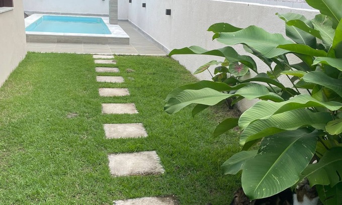 Aratuba House | Quarto na praia com cama de casal