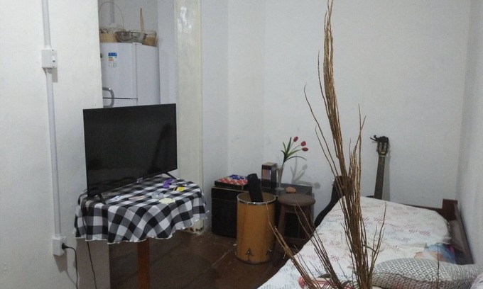 Dois de Julho Apartment | Quarto Para Carnaval 2024