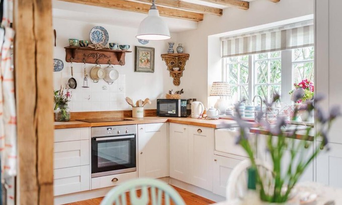 Cley next the Sea House | Quay Corner - Norfolk Cottage Agency