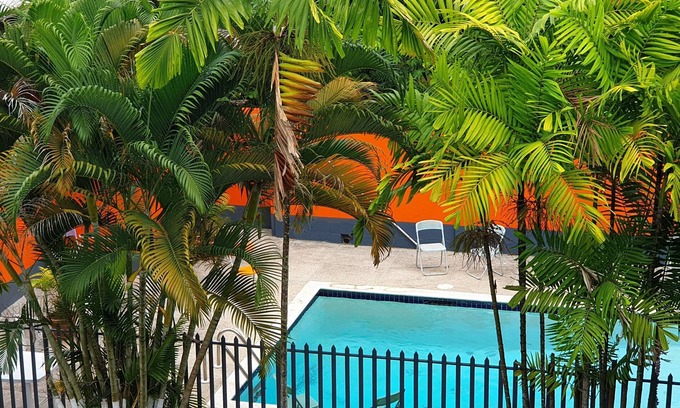 Port of Spain House | Queen's Comfort Inn