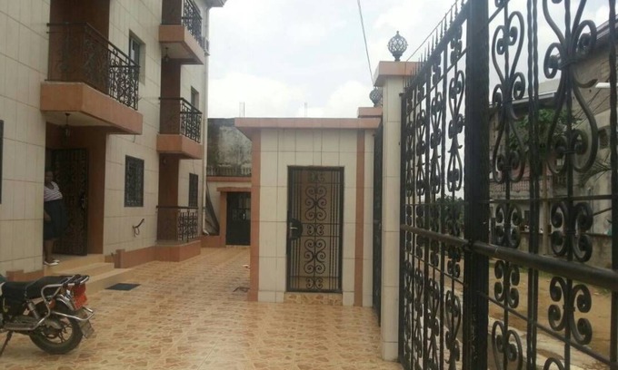 Douala Apartment | Queen's Residence