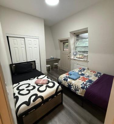 Financial District House | Queen Street AC SUITE-Free Wifi& Self Checkin