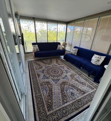 Altnkum Mahallesi Apartment | Queens Apart