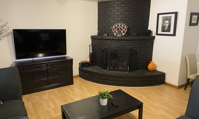 Costa de Oro House | Quetzal House - 2 bedroom, parking & garden
