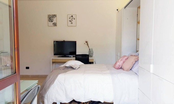 Caselle Torinese Apartment | Quick Home Airport - One Bedroom Apartment, Sleeps 2