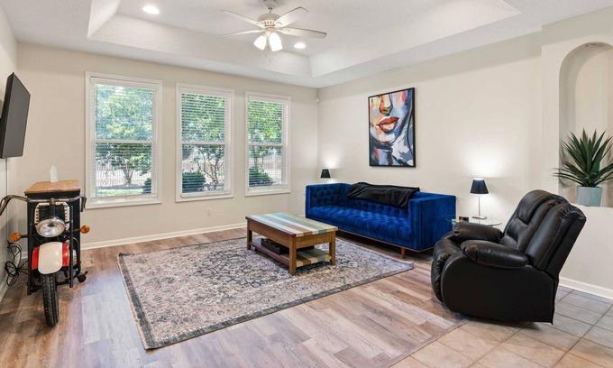 Dock Junction House | Quiet 2 bedroom - one level