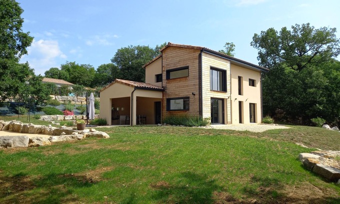 Saint Alban Auriolles Villa | Quiet 4* architect-designed villa in the countryside away from the crowds