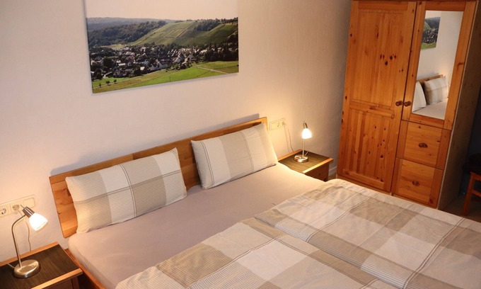 Burgen Apartment | Quiet accommodation at the winegrower's with a view of the vineyards - own restaurant
