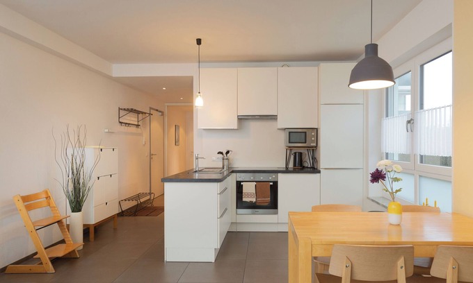 Fuessen Apartment | Quiet and bright apartment with big garden and garage