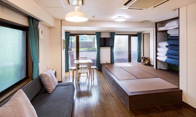 Toyohira Apartment | Quiet and Clean Parkside Studio Apartment in Sapporo, WiFi, Subway Station 350m
