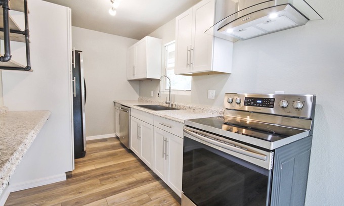 Pine Island Center House | Quiet and Cozy Island Retreat. Beautifully Remodeled.