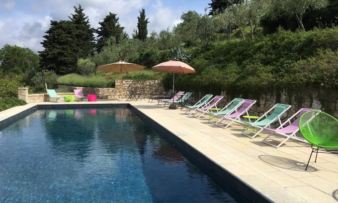 Castellina in Chianti Villa | Quiet and Beautiful Property, Large Pool, Airco in bedrooms