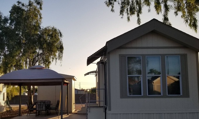 Casa Grande House | Quiet and Safe Park Model