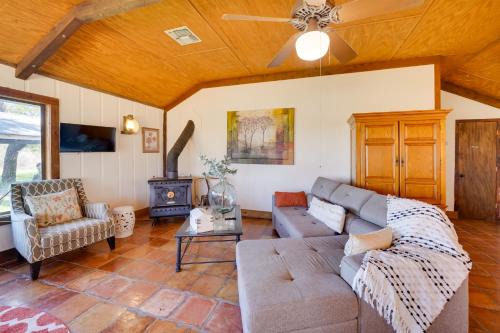Bandera House | Quiet Bandera Country Home with Medina River Access!
