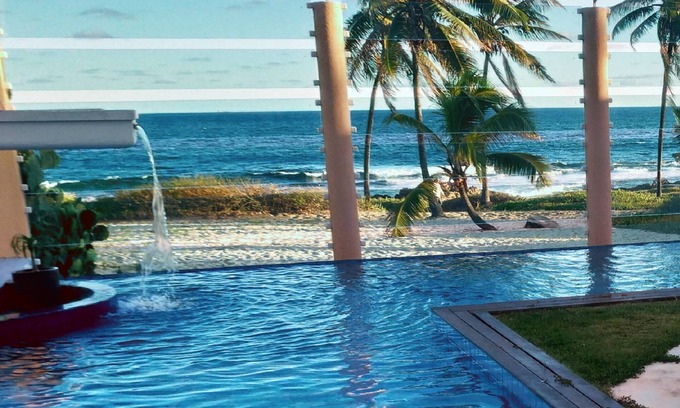 Itapua House | Quiet beachfront 4/4 AC - 8km from airport -Not village