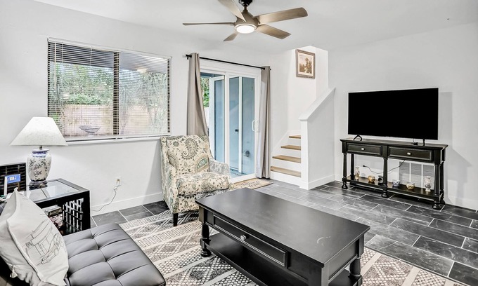 Atlantic Beach House | Quiet coastal townhome with fenced yard, firepit, AC, & W/D - dog-friendly