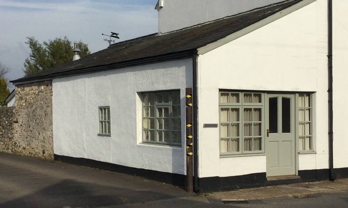 Axmouth Cottage | Quiet comfortable cottage, near the river estuary and with two local village pub