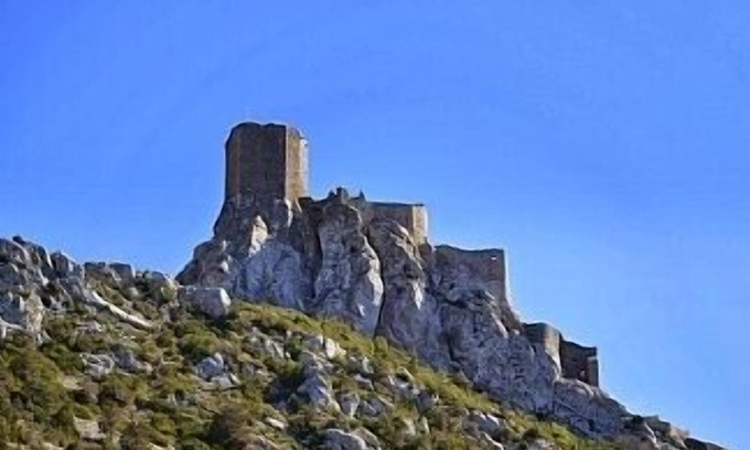 Cucugnan Apartment | Quiet, Comfortable Retreat Among Hills And Vineyards. Great Walks, Great Wines