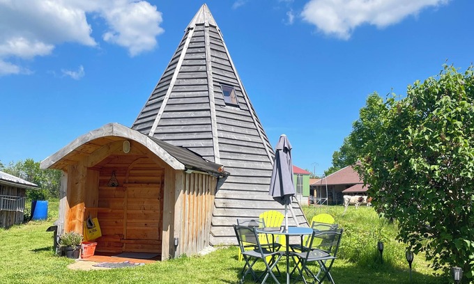 Plenisette Ski Chalet | Quiet, comfortable wooden tepee in a small Jura village near our horses.
