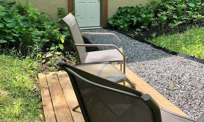 Pownal Apartment | Quiet, comfy guest quarters just three miles from Freeport!