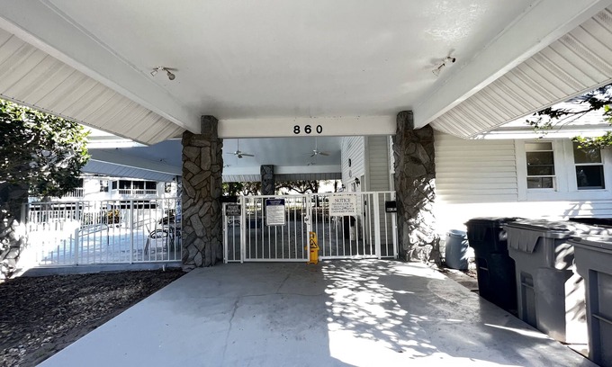 Apopka Condo | Quiet community, 40 min from the beach, 20 min from theme parks. Newly Renovated