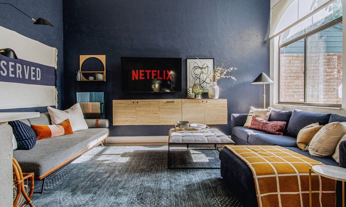 Gainesville House | Quiet, convenient & Modern Haven