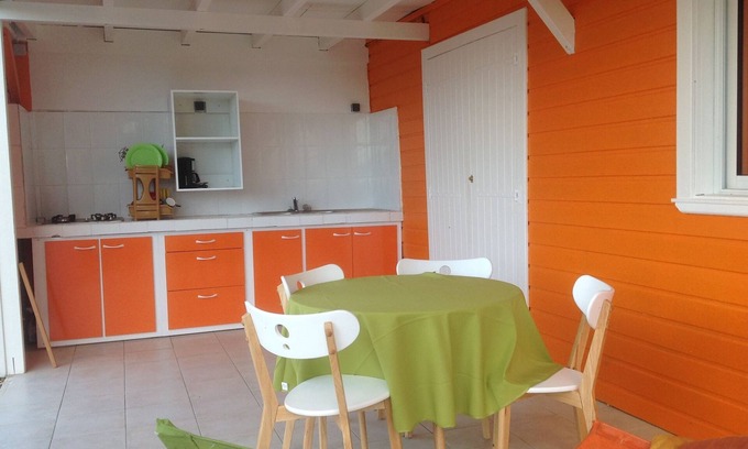 Morne-A-l'Eau House | quiet corner Morne to water