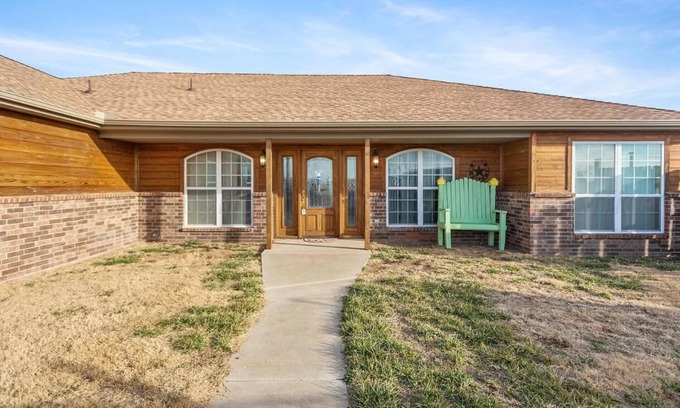 Pampa House | Quiet country home just outside of Pampa TX